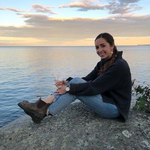 Meet your Posher, Anna